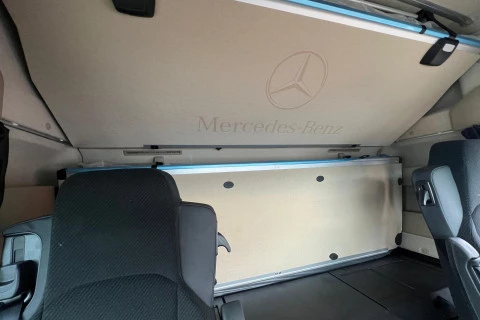 Mercedes-Benz Actros 1848 LS