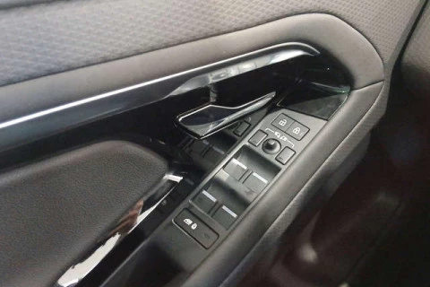 Land Rover Range Rover Evoque D163 MHEV R-Dynamic S 4WD Auto 120 kW (163 CV)