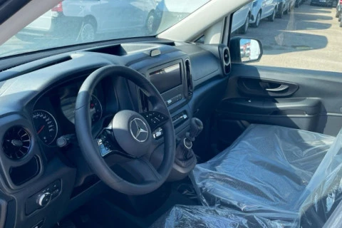 Mercedes-Benz Vito 114 CDI FURGON PRO LARGO