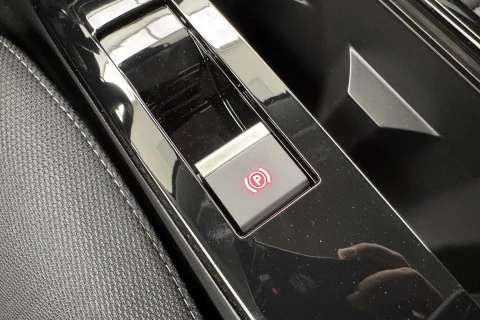 Citroën C4 Hybrid 145 ë-DCS6 Plus