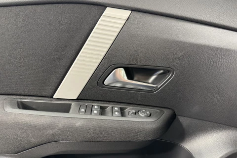 Citroën C4 Hybrid 145 ë-DCS6 Plus