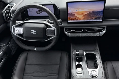 Santana 400 2.3 DS Auto 140 kW (190 CV)