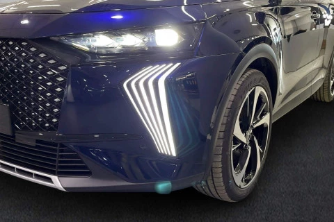 DS 7 PLUG-IN HYBRID AWD 300 ÉTOILE