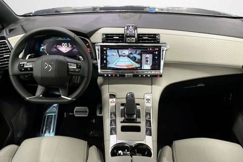 DS 7 PLUG-IN HYBRID AWD 300 ÉTOILE