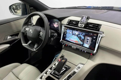 DS 7 PLUG-IN HYBRID AWD 300 ÉTOILE