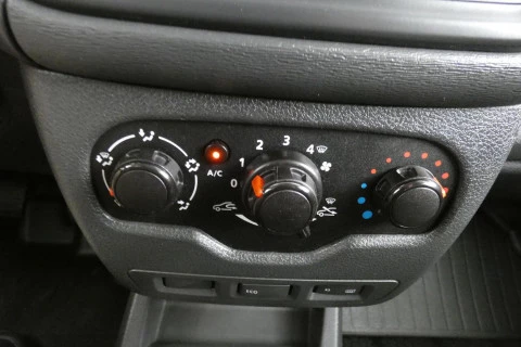 Dacia Dokker  Van Gasolina/Gas  Van 1.6 GLP Essential 80kW