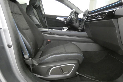 Renault Austral  Hibrido  1.2 E-Tech Hibrido Iconic Esprit Alpine 14