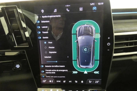 Renault Austral  Hibrido  1.2 E-Tech Hibrido Iconic Esprit Alpine 14