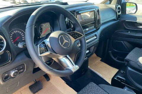Mercedes-Benz Vito 114CDI AT 100kW Tourer Select Larga