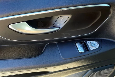 Mercedes-Benz Vito 114CDI AT 100kW Tourer Select Larga