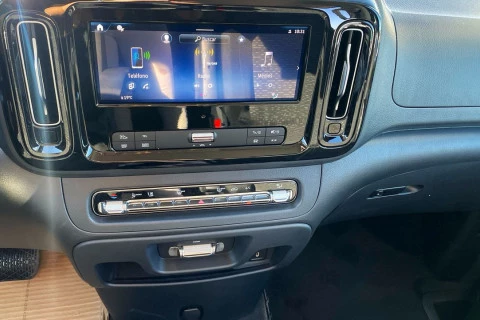 Mercedes-Benz Vito 114CDI AT 100kW Tourer Select Larga