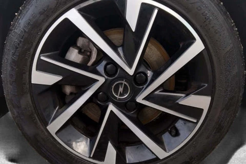 Opel Corsa 1.2T XHL 74kW (100CV) GS