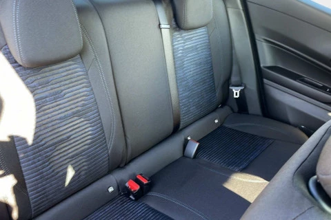 Alfa Romeo Junior Ibrida 107kW (145CV)