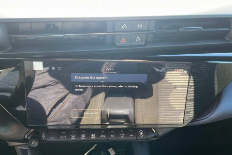 Alfa Romeo Junior Ibrida 107kW (145CV)