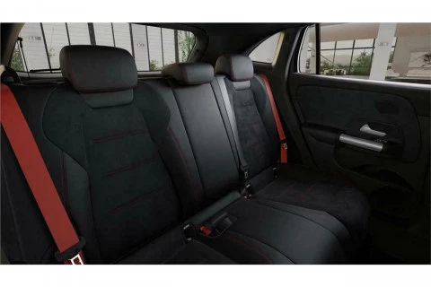 Mercedes-Benz GLA Mercedes-AMG GLA 35 4MATIC