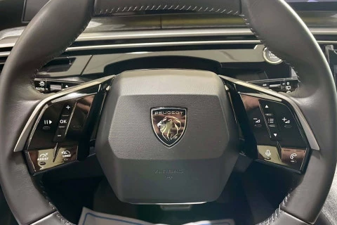 Peugeot 5008 Hybrid 1.2 107KW Allure eDCS6