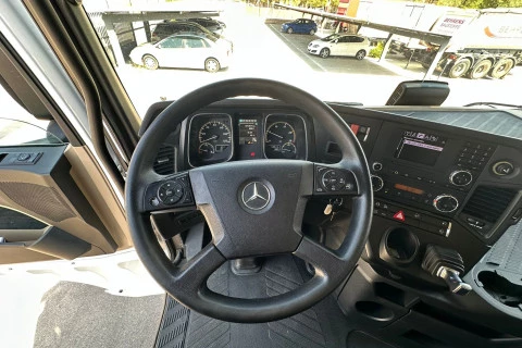 Mercedes-Benz Actros 1845 LS