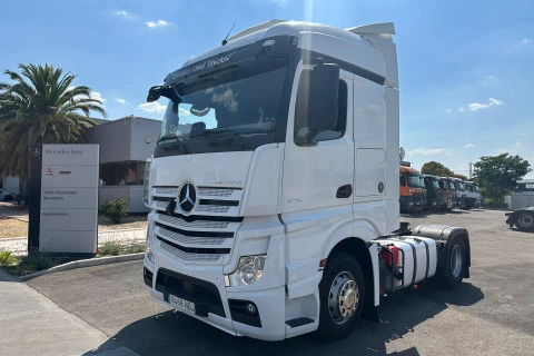 Mercedes-Benz Actros 1845 LS