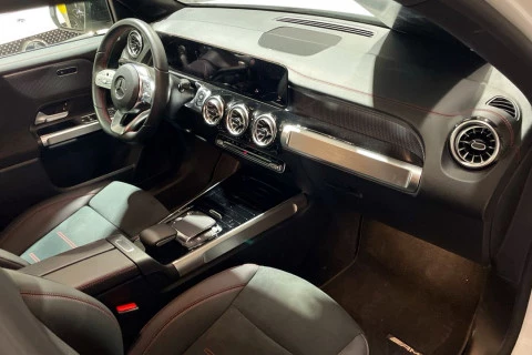 Mercedes-Benz EQB EQB 300 4MATIC