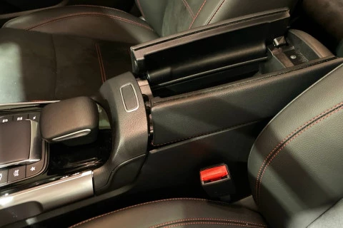 Mercedes-Benz EQB EQB 300 4MATIC