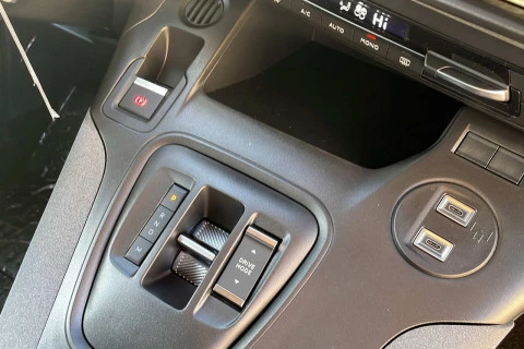 Peugeot Rifter Rifter GT BlueHDi 130 EAT8 Standard