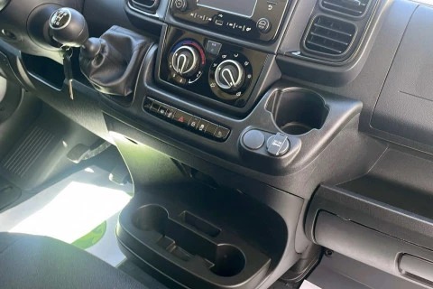 Citroën Jumper Furgón 3.0 L2H2 Diésel 120 CV Manual