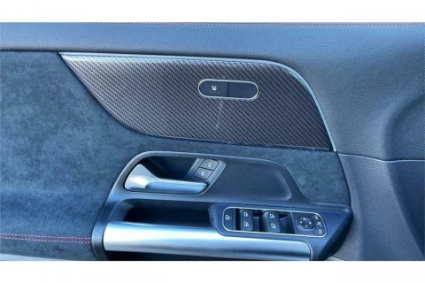 Mercedes-Benz GLA GLA 200 D