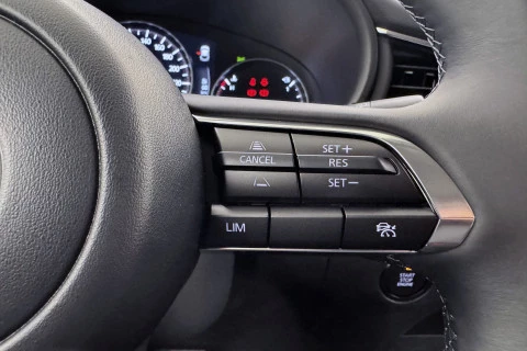 Mazda CX-30 e-SKYACTIV G AT Homura