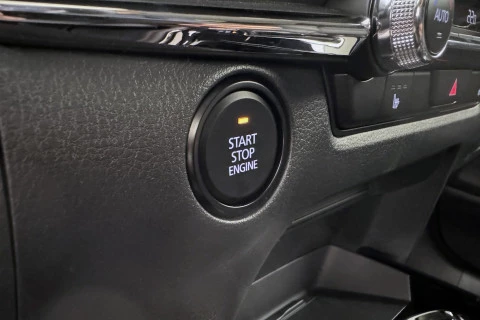 Mazda CX-30 e-SKYACTIV G AT Homura