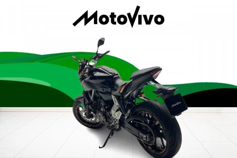 Yamaha MT-07 