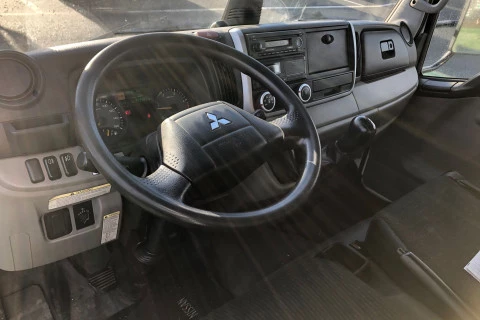 Fuso Canter 6 Ton FUSO CANTER 6S15 + CAJA PAQUETERA