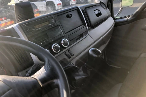 Fuso Canter 6 Ton FUSO CANTER 6S15 + CAJA PAQUETERA