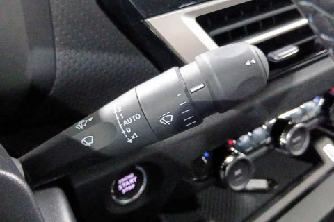Citroën C4 Hybrid 145 Business Edition e-DCS6 107 kW (145 CV)