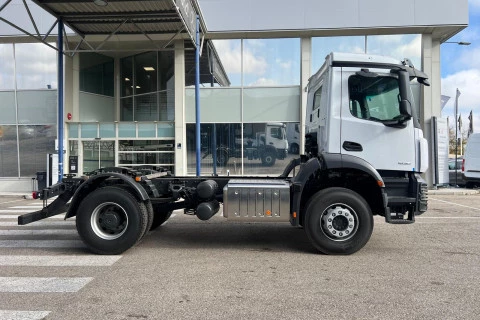 Mercedes-Benz Arocs 1830