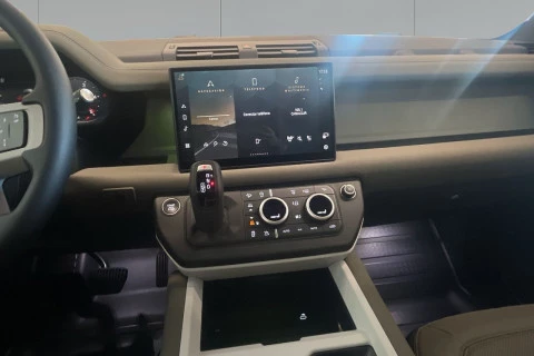 Land Rover Defender 110 3.0D I6 MHEV X-Dynamic SE 4WD AT 183 kW (249 CV)