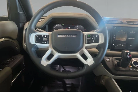 Land Rover Defender 110 3.0D I6 MHEV X-Dynamic SE 4WD AT 183 kW (249 CV)