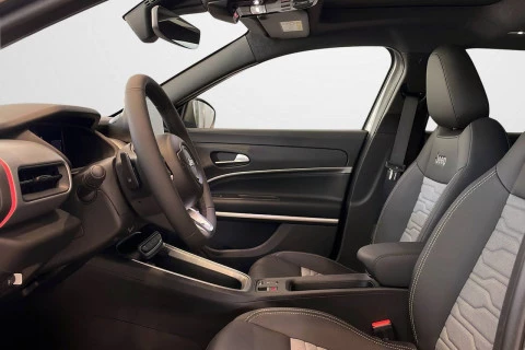 Jeep Avenger 1.2 eHybrid 4xe 107kW (145CV) Upland