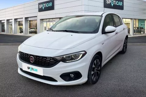 Fiat Tipo 5P 1.3 Multijet 70kW (95CV) Mirror Fiat Tipo 5P 1.3 Multijet 70kW (95CV) Mirror