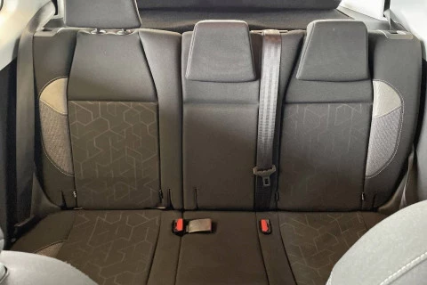 Peugeot 2008 Active 1.2L PureTech 82