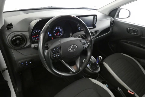 Hyundai i10   1.2 MPI Tecno 2C Aut.