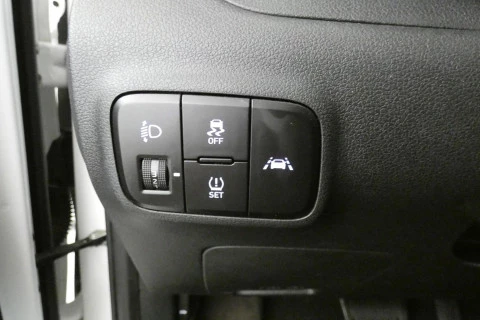 Hyundai i10   1.2 MPI Tecno 2C Aut.