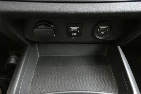 Hyundai i10   1.2 MPI Tecno 2C Aut.