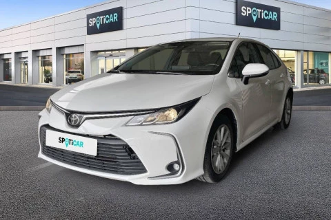 Toyota Corolla Sedán 1.33 VVT-i Dual Active