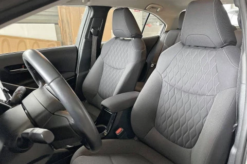 Toyota Corolla Sedán 1.33 VVT-i Dual Active