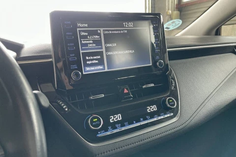 Toyota Corolla Sedán 1.33 VVT-i Dual Active