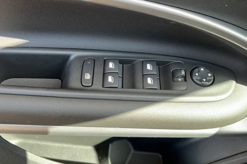 Jeep Avenger 1.2 G 74kW (100CV) Altitude