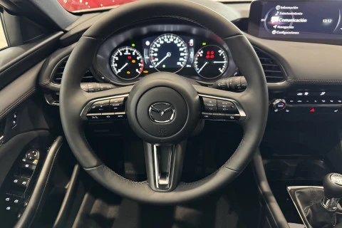 Mazda3 2.5L E-SKY G MHEV 103kW Centre-line