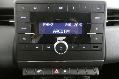 Renault Clio  Sce Authentic 49kW