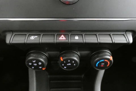 Renault Clio  Sce Authentic 49kW