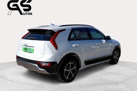 Kia Niro 1.6 GDi HEV 95kW (129CV) Drive